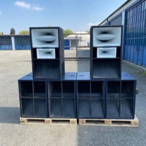 Turbosound system with original components No grills no wheels